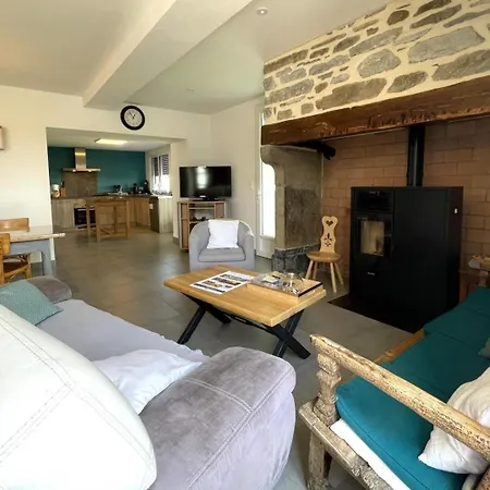 Holiday home Larrouy