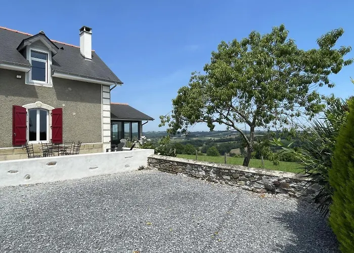 Larrouy Feriehus Asson